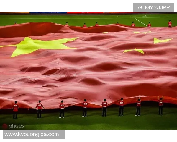 上海足球队整体压制革新之路：重塑战术与团队协作的全新篇章