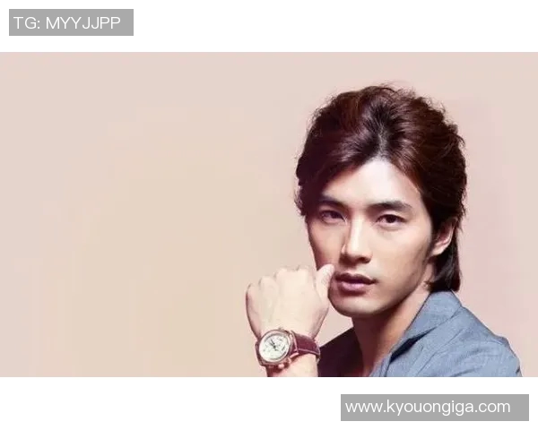 帅哥演员与足球明星的完美结合揭示了娱乐与体育的魅力交汇点