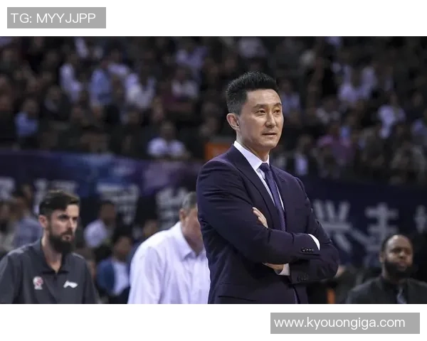 深圳篮球队加速转型探索新战术引发热议与期待 深圳篮球队加速转型探索新战术引发热议与期待