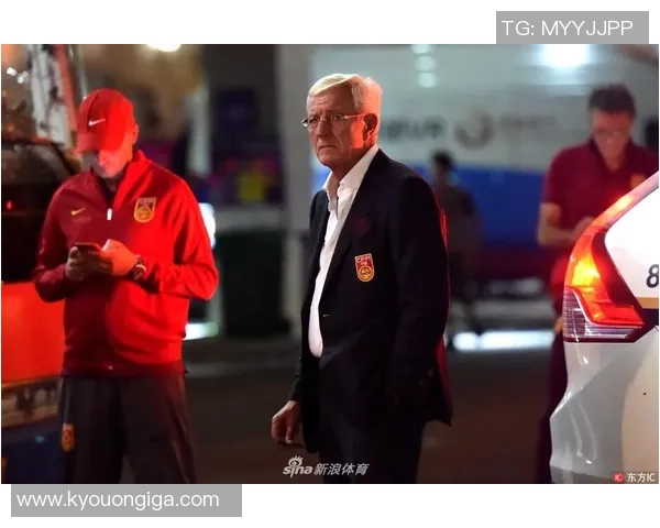 足球明星的奢华生活揭秘:他们钟爱的雪茄收藏与品味之道 足球明星的奢华生活揭秘:他们钟爱的雪茄收藏与品味之道